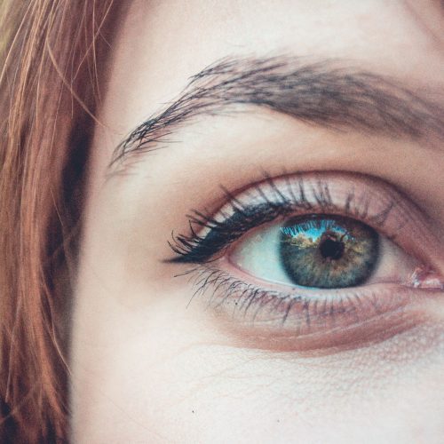 How to Make a Perfect Eyebrow Shape at Home
