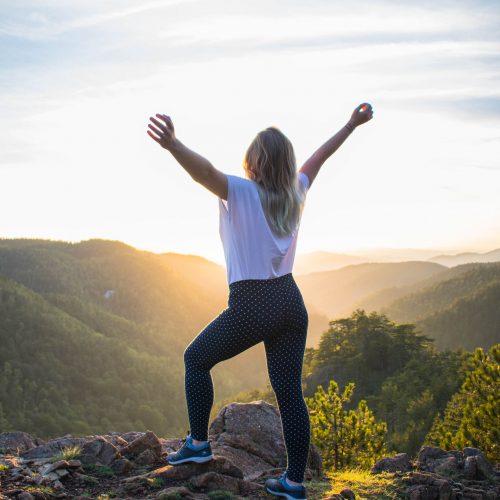 10 Comfy Yet Stylish Hiking Shoes for Women