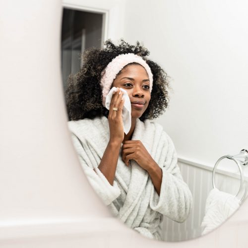 How to Give Yourself a Facial At Home (Expert Tips!)