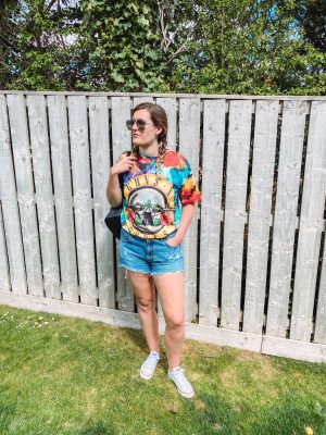 How to Wear Tie Dye for Summer