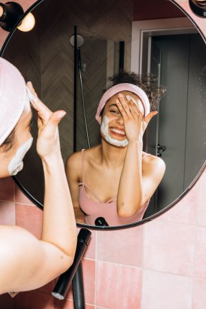 Applying Face Mask