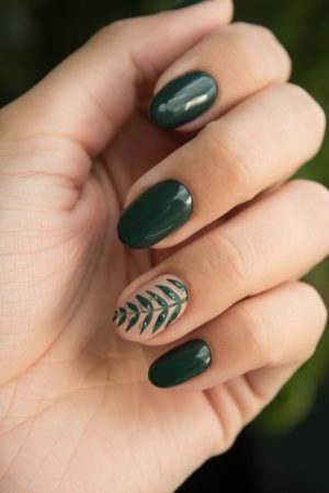 Khaki Nails