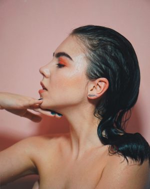 Wet Hair Look SS22 Beauty Trends