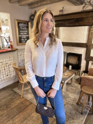Pub Outfit