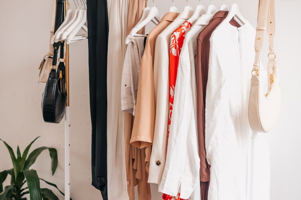 How to Build a Capsule Wardrobe for Any Season