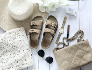 Summer Travel Capsule Wardrobe