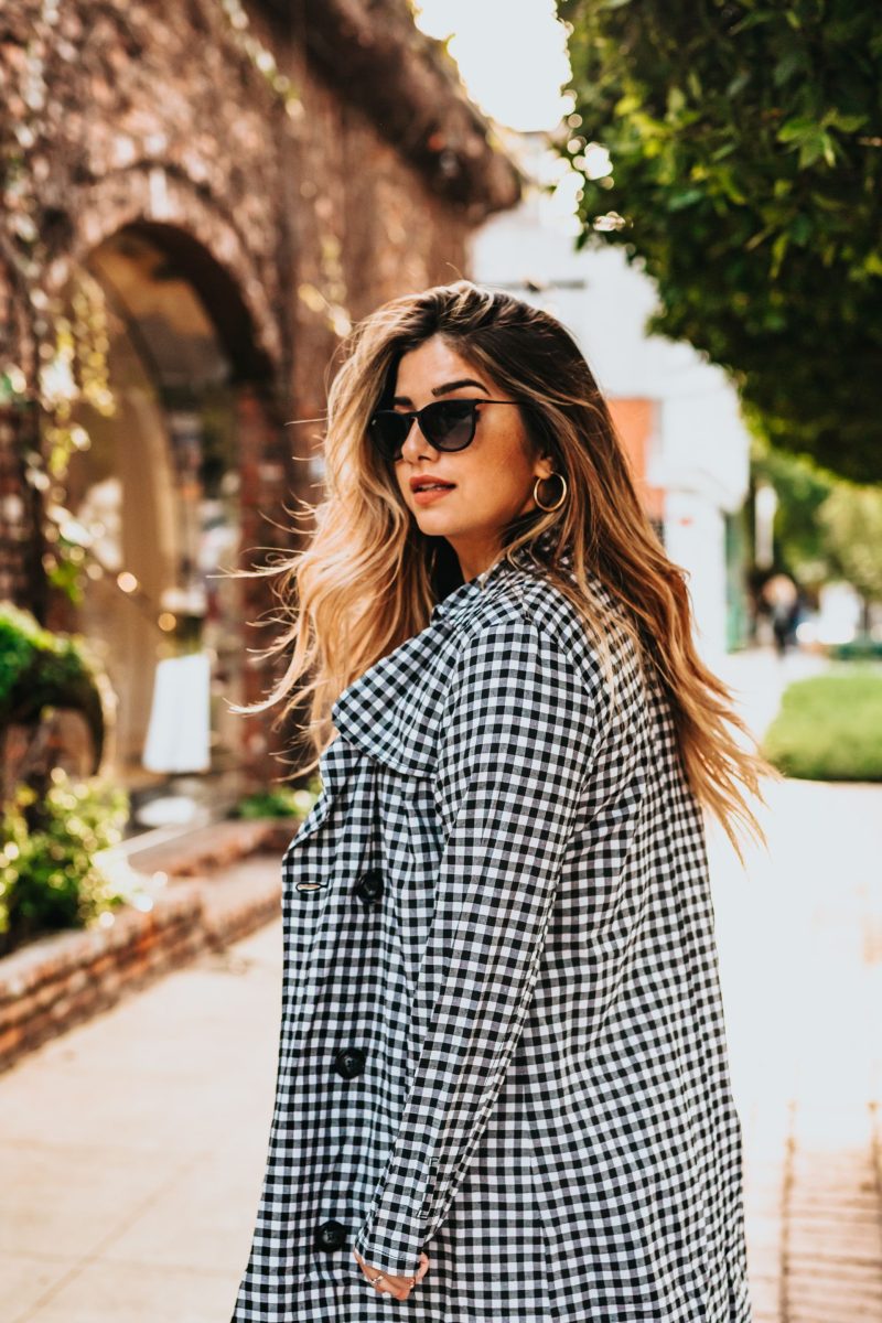 How to Elevate an Outfit on a Budget - Chic Living