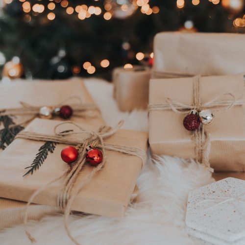 15 Christmas Gift Ideas for Her Under £30