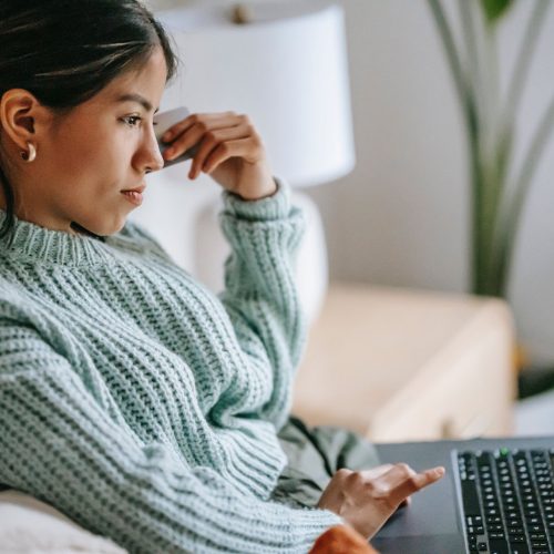 Ways to Take Control of Your Finances in 2024