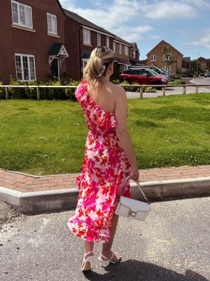 Summer Wedding Abroad Fashion