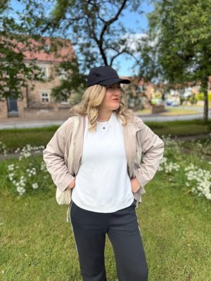 Off Duty Look